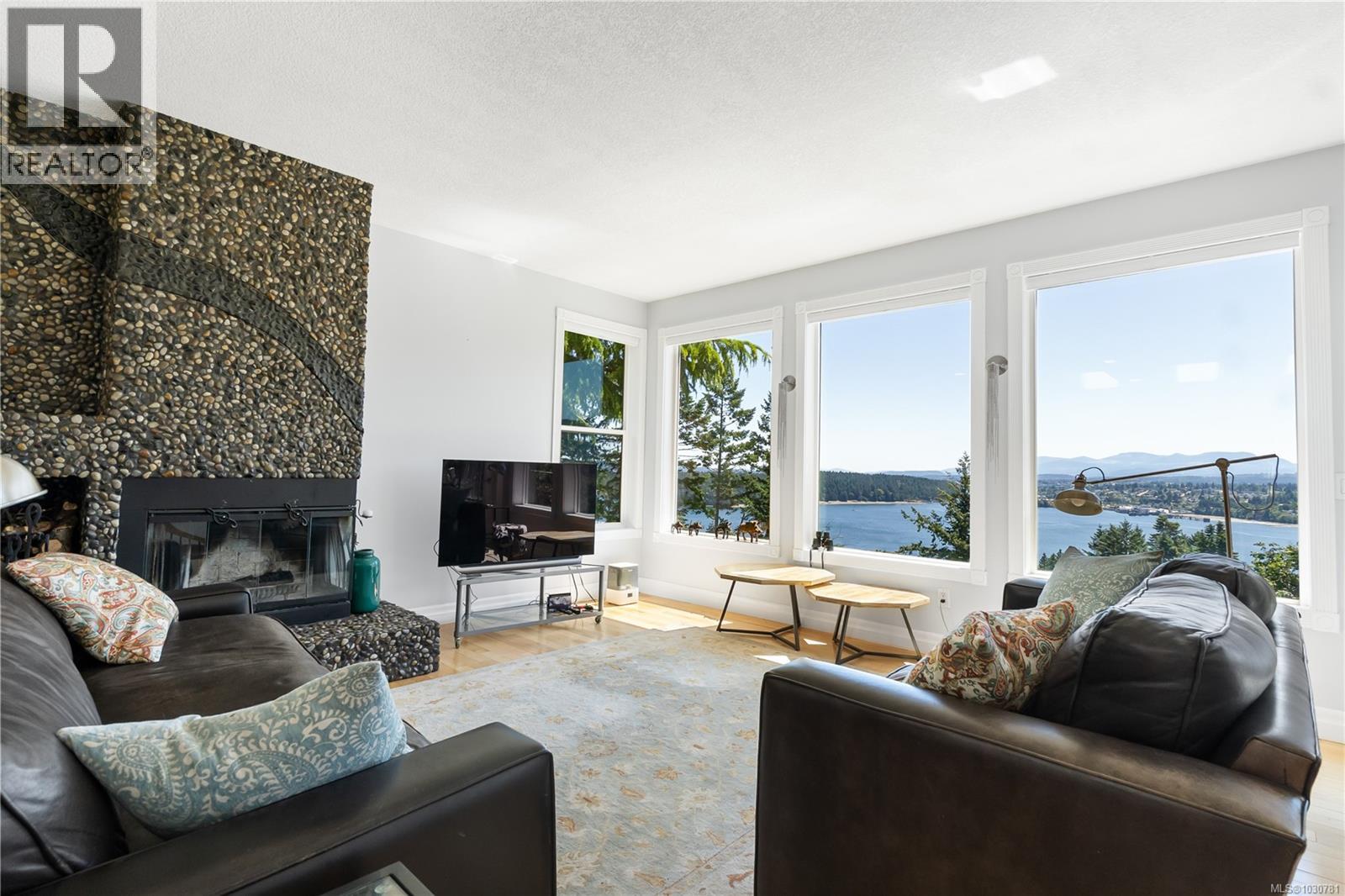 570 Cumberland Pl - 3
