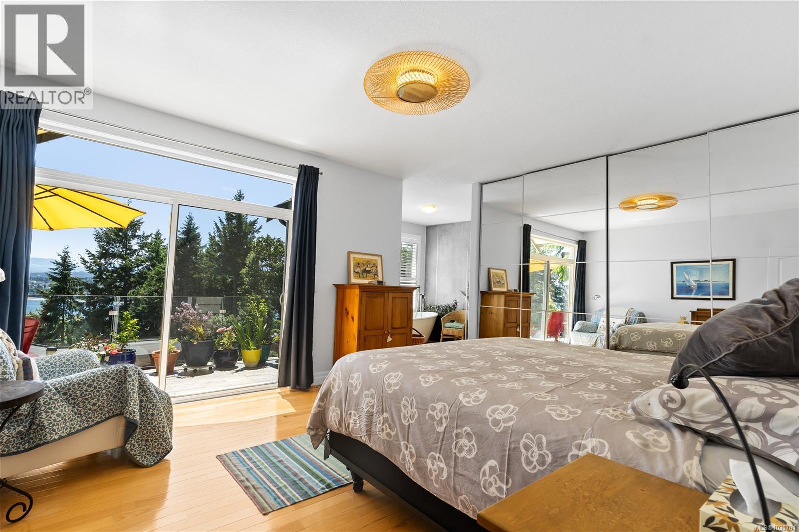 570 CUMBERLAND PL - 31