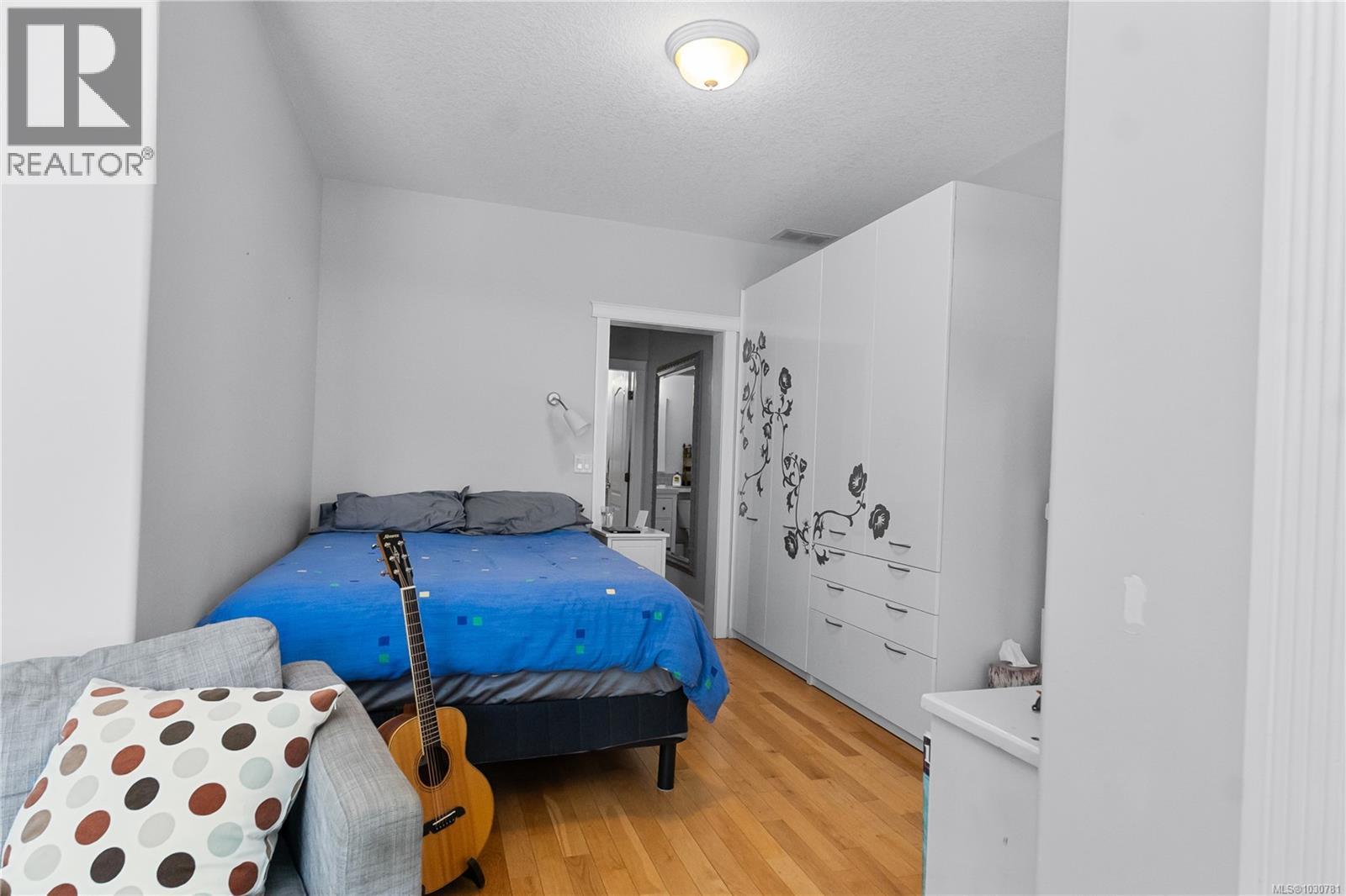 570 Cumberland Pl - 47