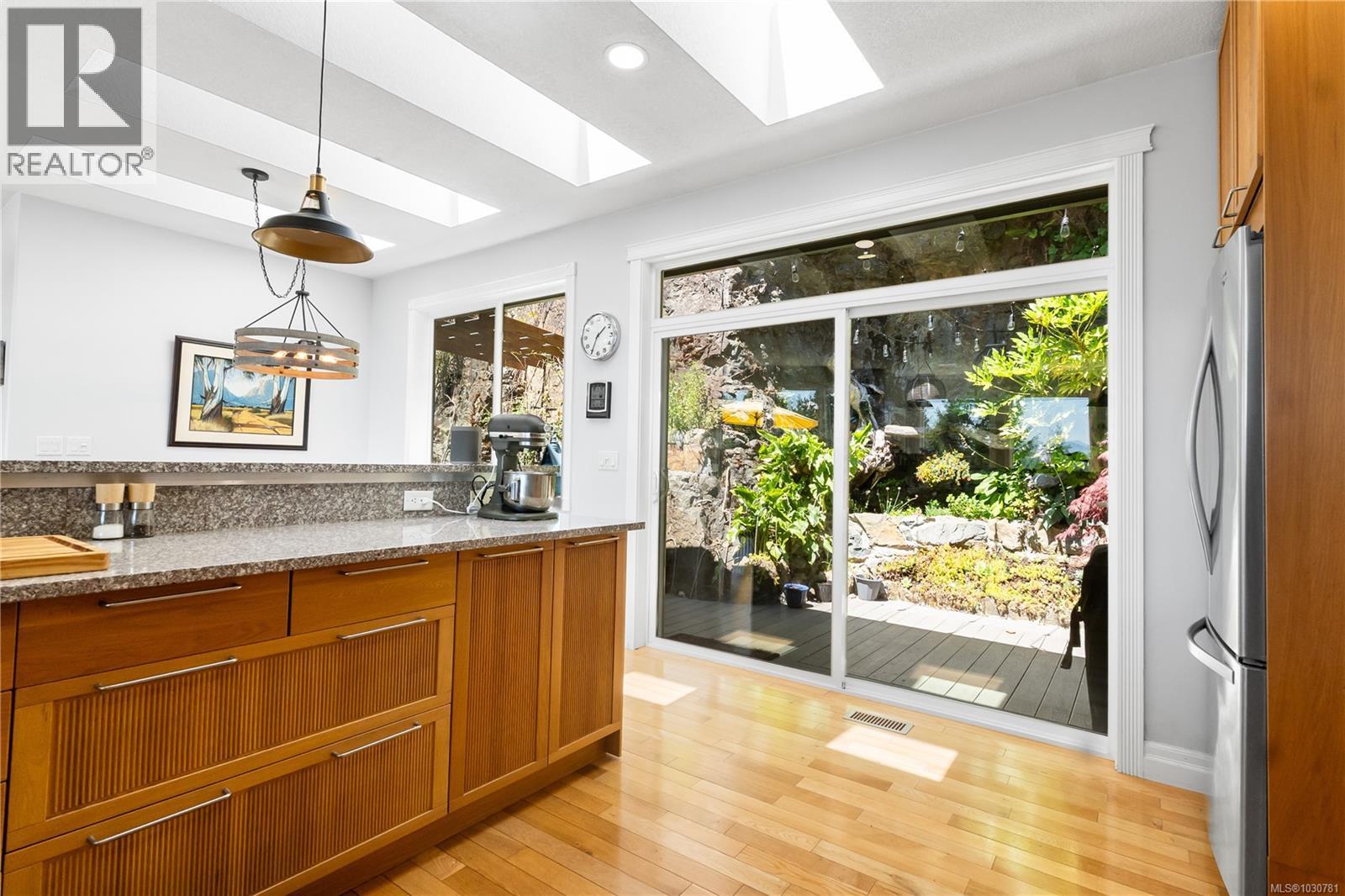 570 Cumberland Pl - 25
