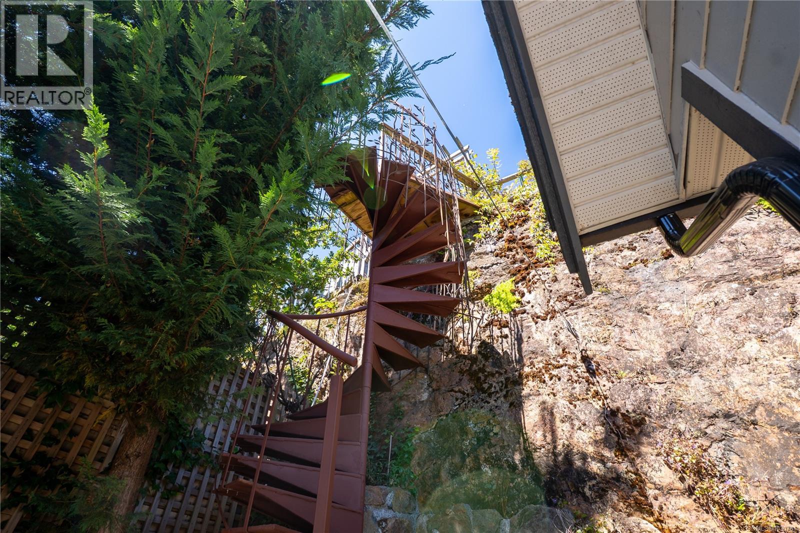 570 Cumberland Pl - 58