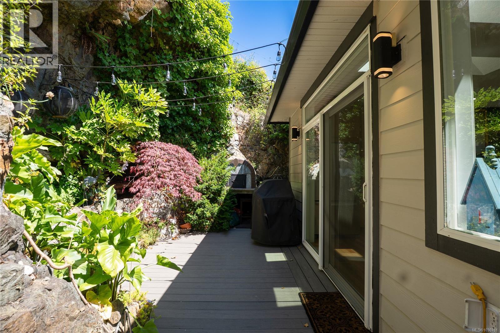 570 Cumberland Pl - 55