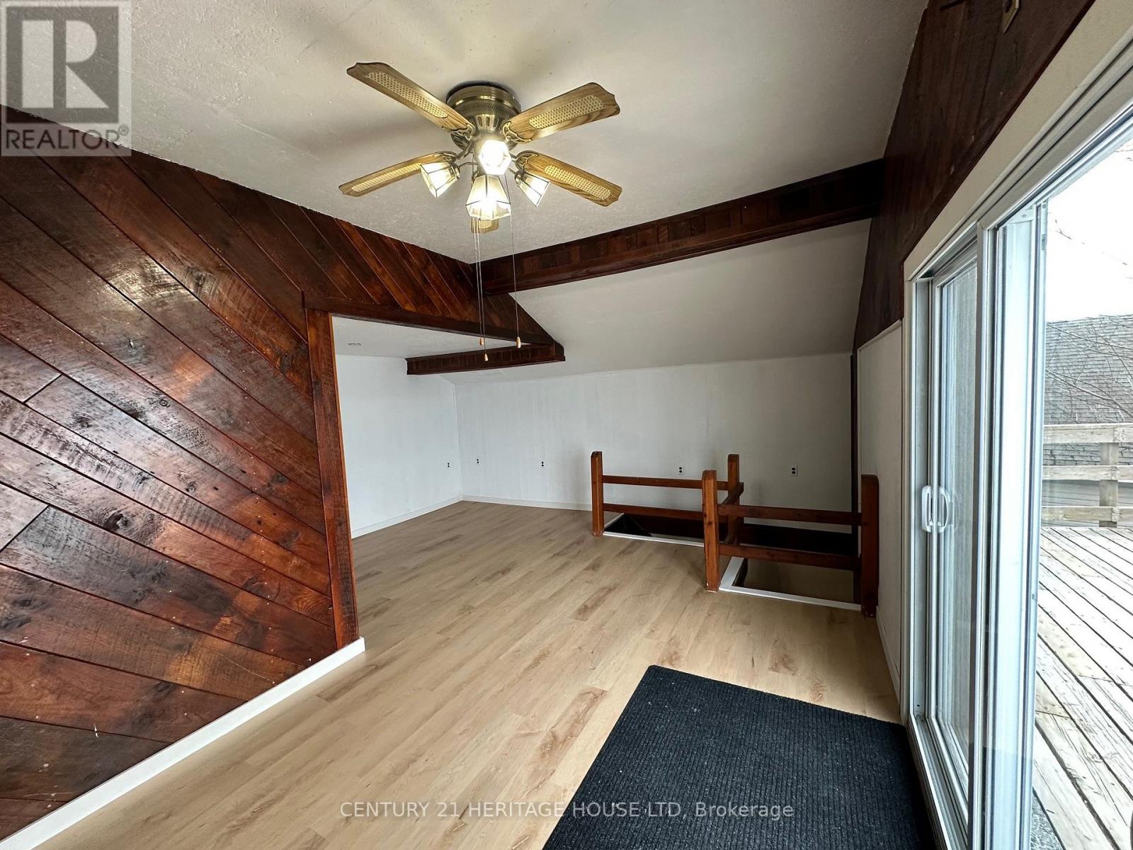 3393 WANEETA DRIVE - 15