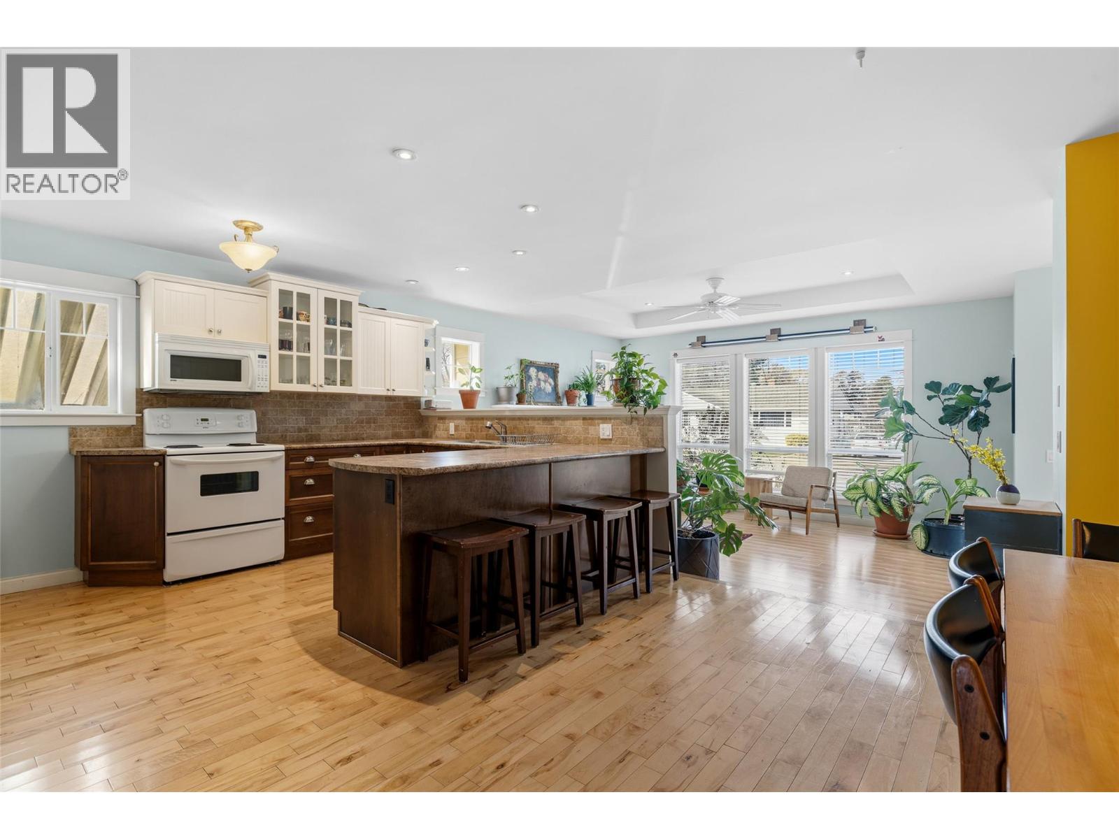 1955 Bowes Street, Kelowna