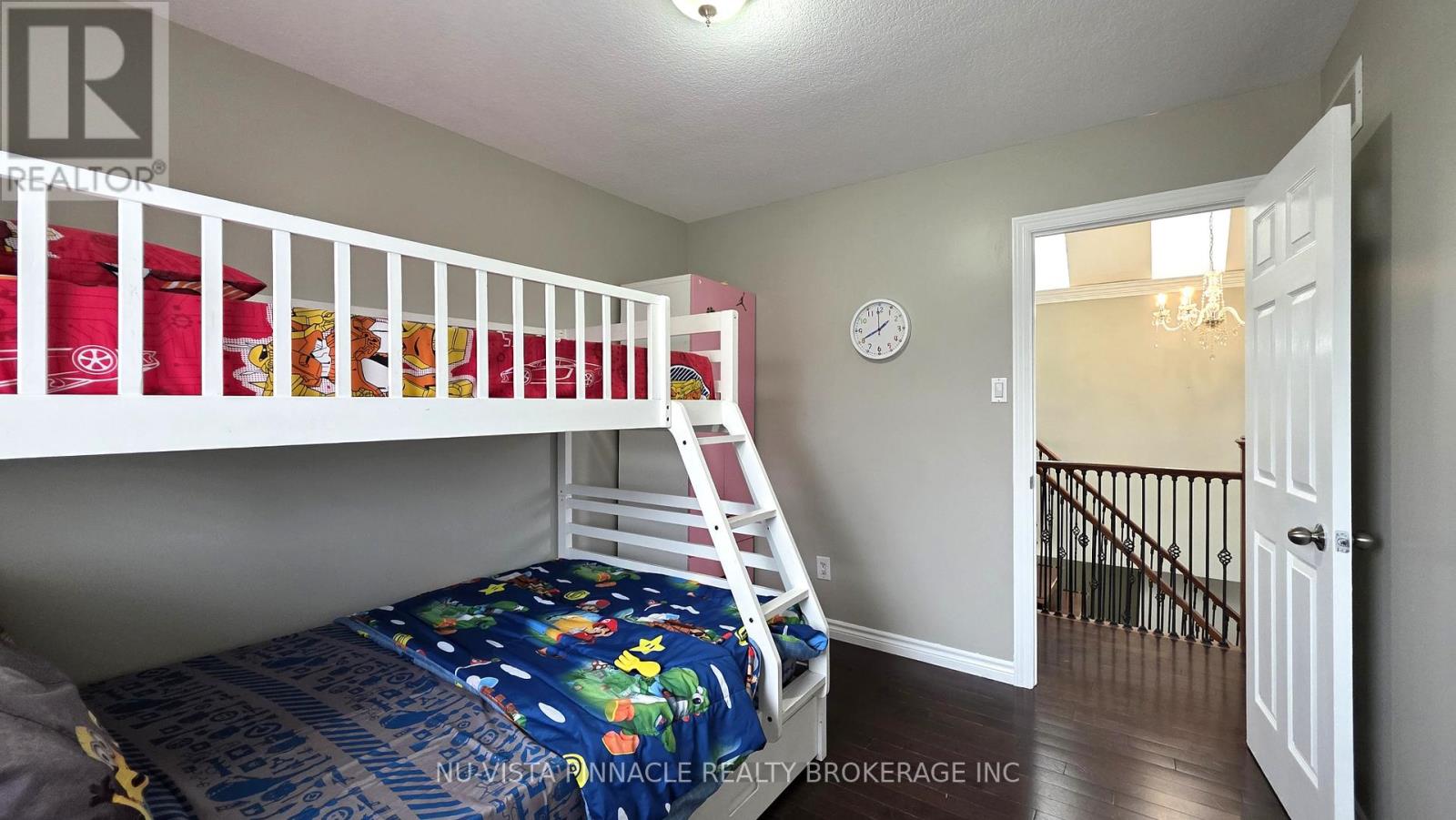 UPPER LEVEL - 1603 VANDUSEN COURT Property Photo