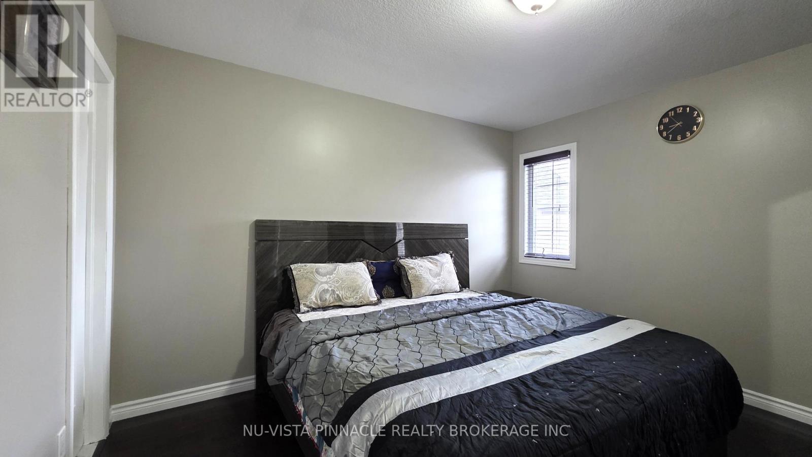 UPPER LEVEL - 1603 VANDUSEN COURT Property Photo