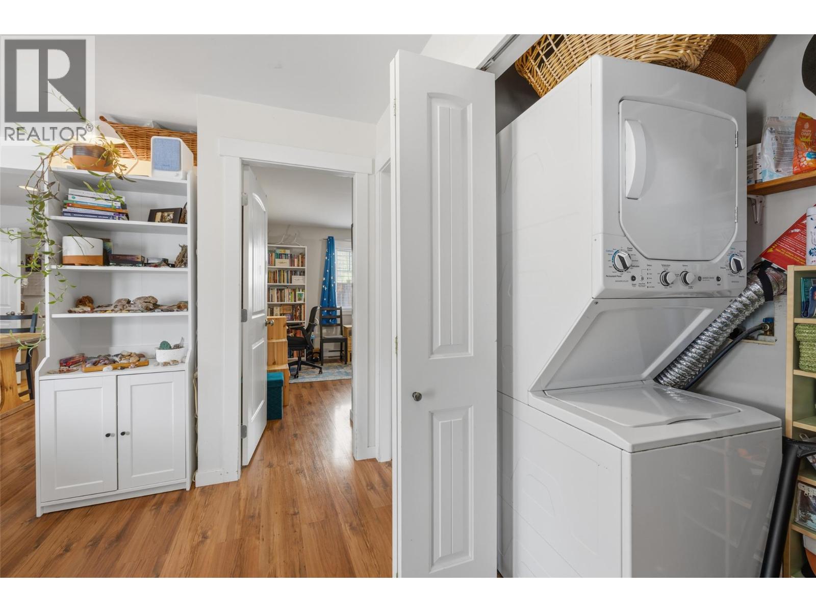 1955 Bowes Street, Kelowna