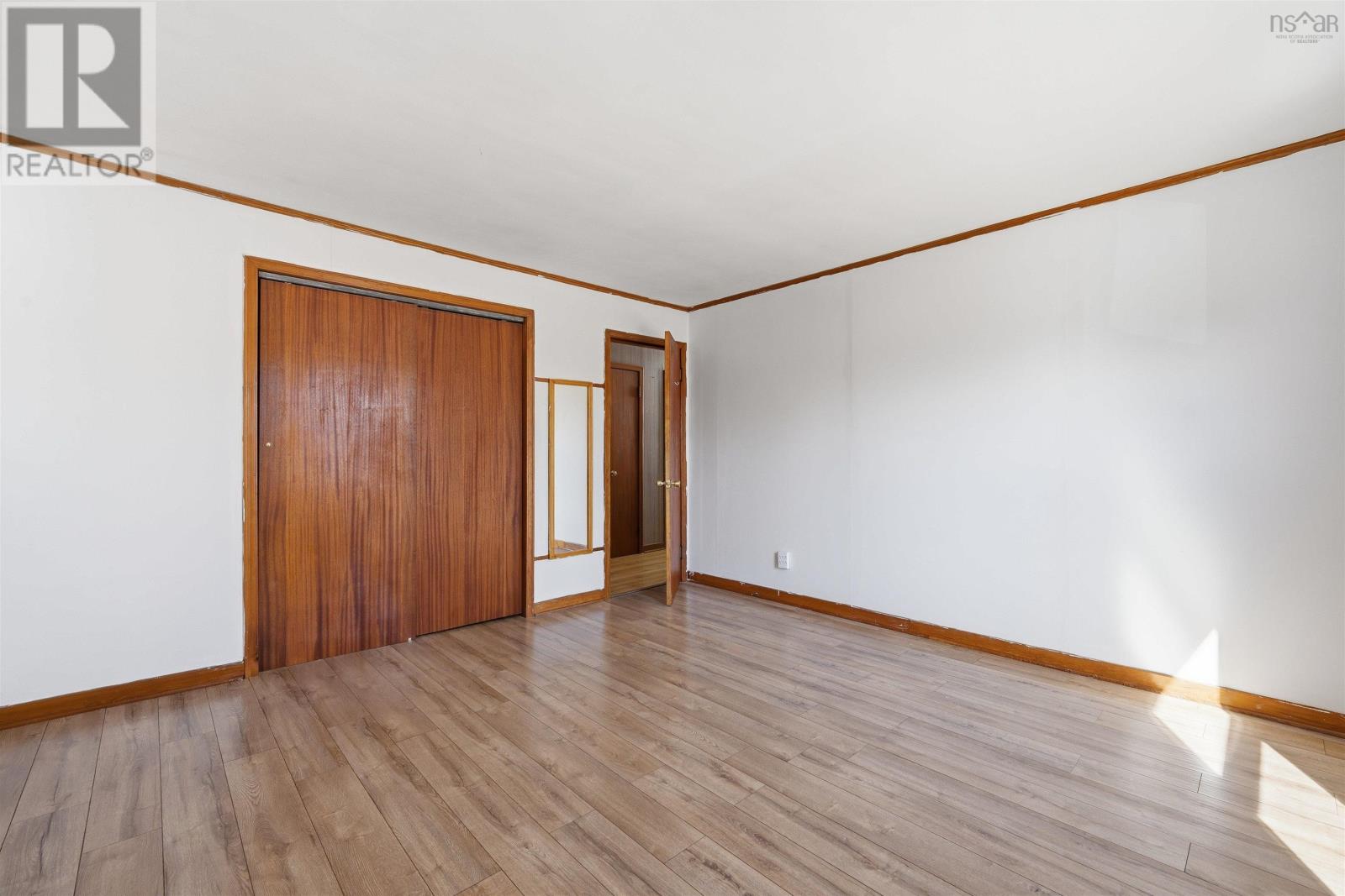 Property 24 of 50 of 3222 Micmac Street