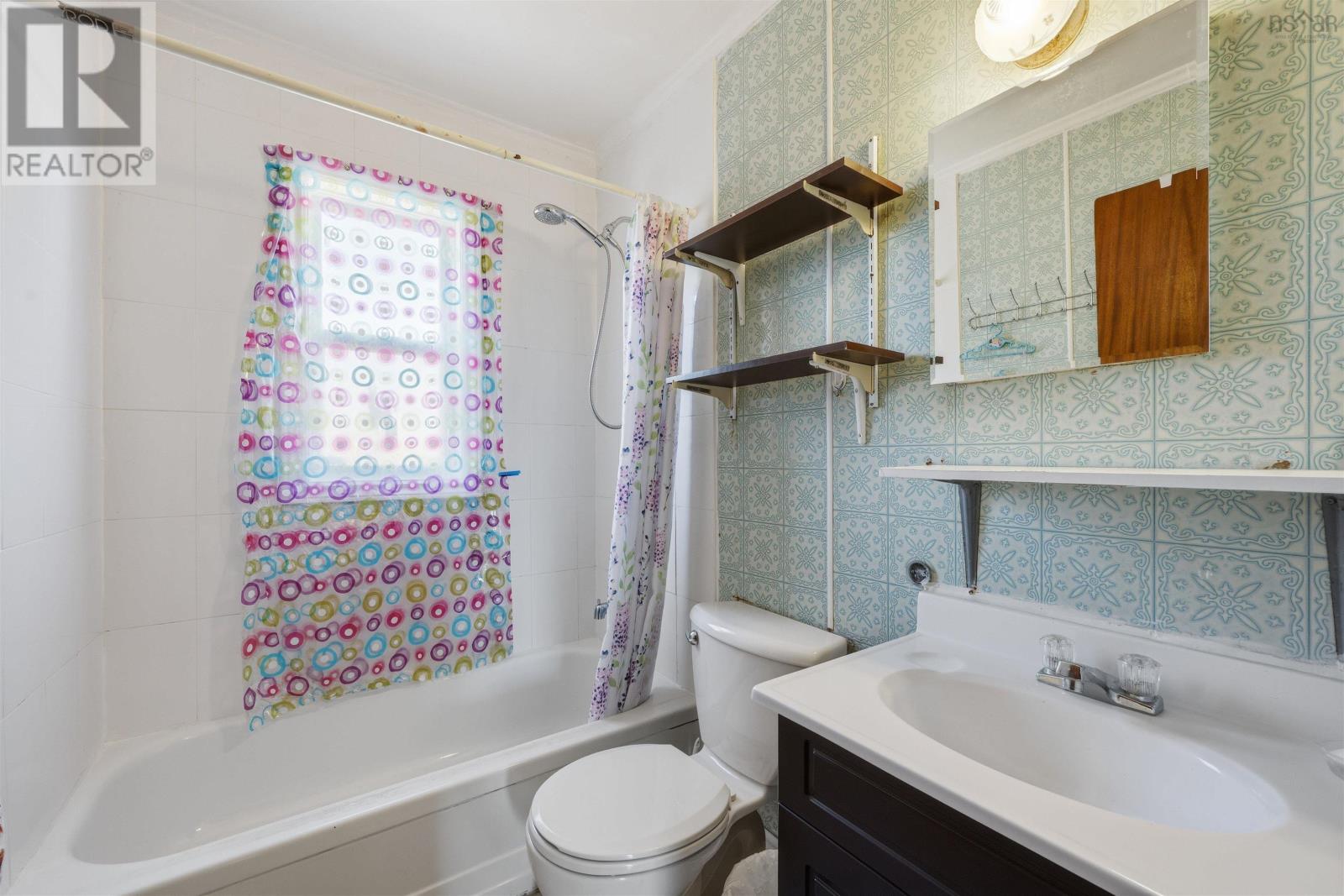 Property 26 of 50 of 3222 Micmac Street