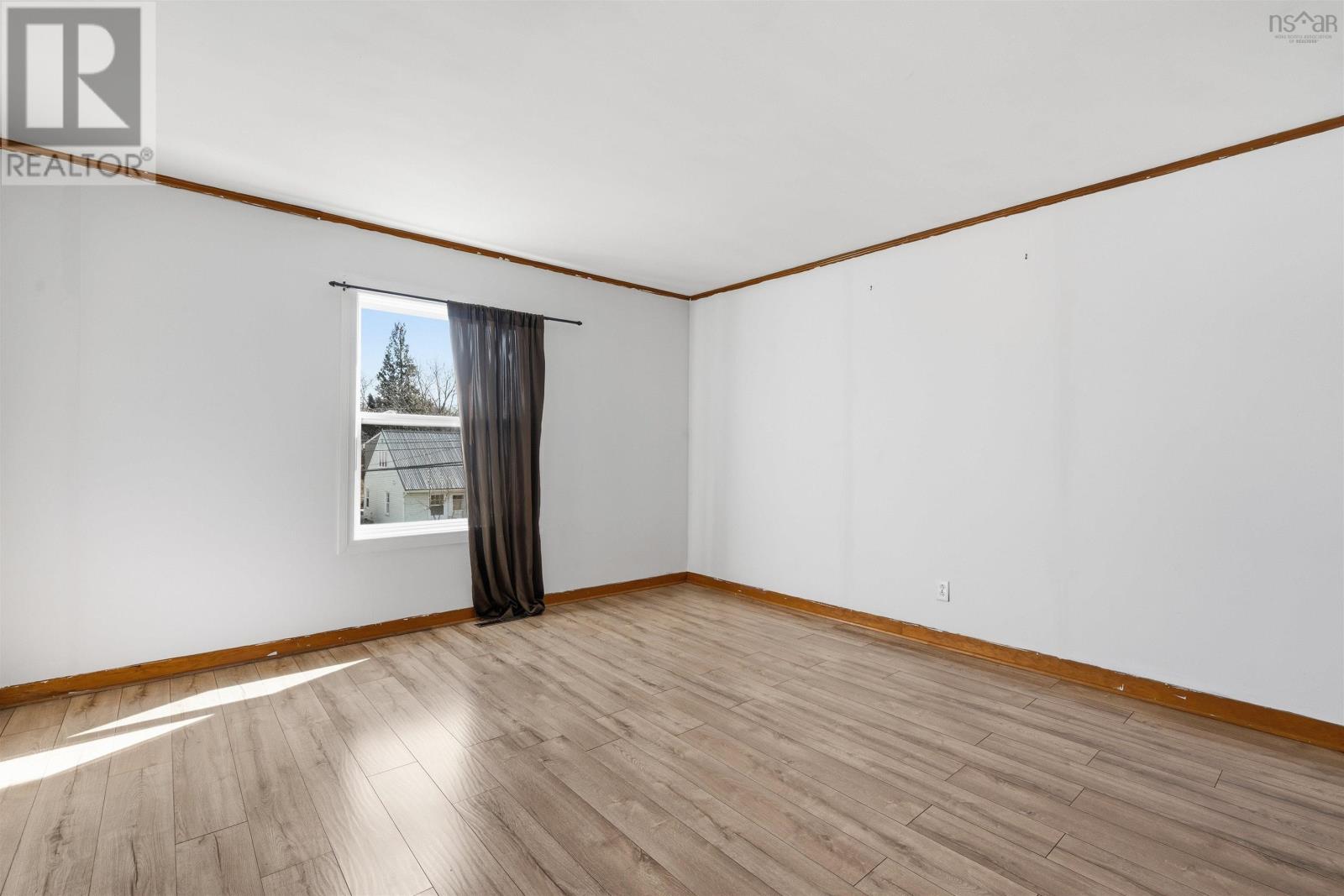 Property 22 of 50 of 3222 Micmac Street