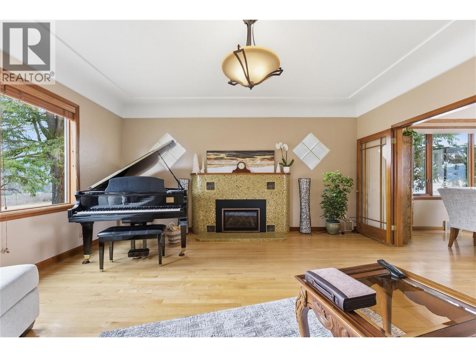 5928 L & A Road, Vernon