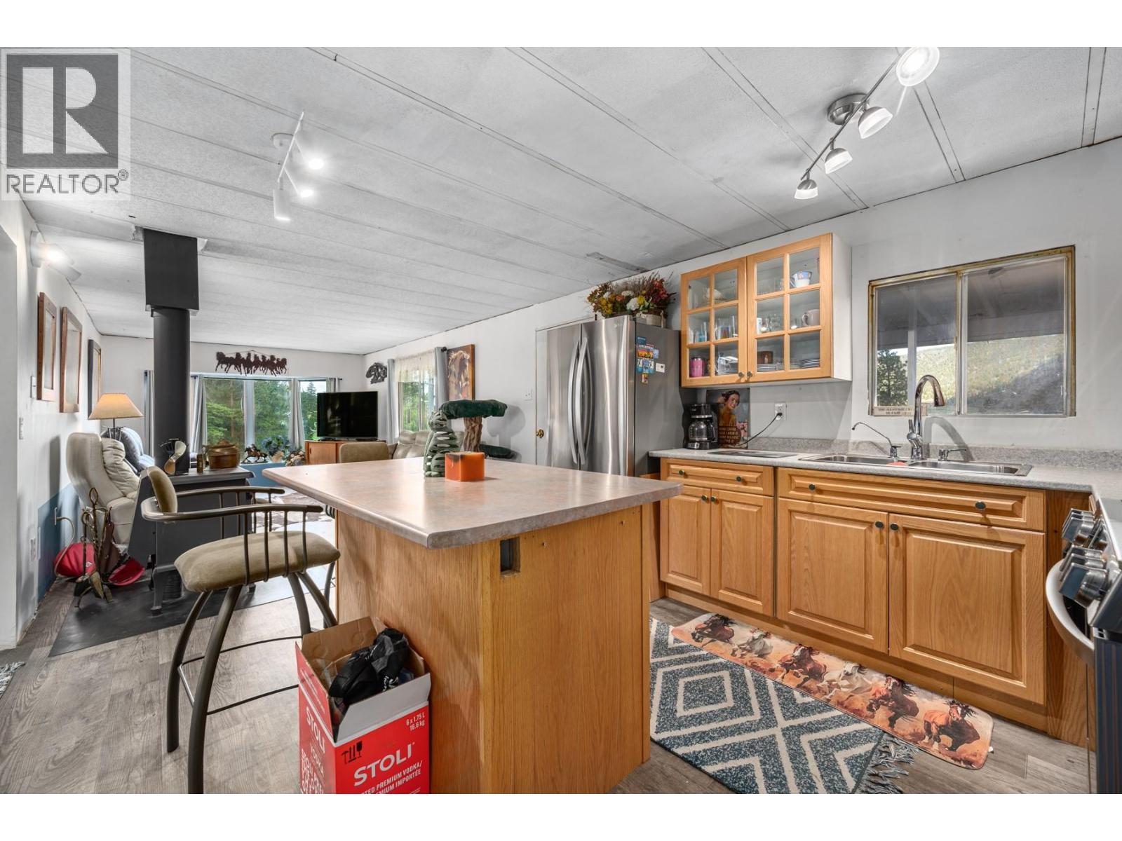  6668 Kamloops Vernon (HWY 97) Highway, Westwold