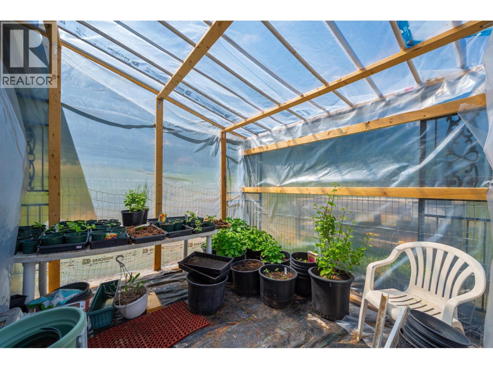  6668 Kamloops Vernon (HWY 97) Highway, Westwold