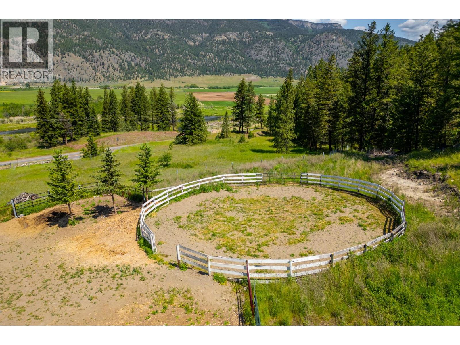  6668 Kamloops Vernon (HWY 97) Highway, Westwold