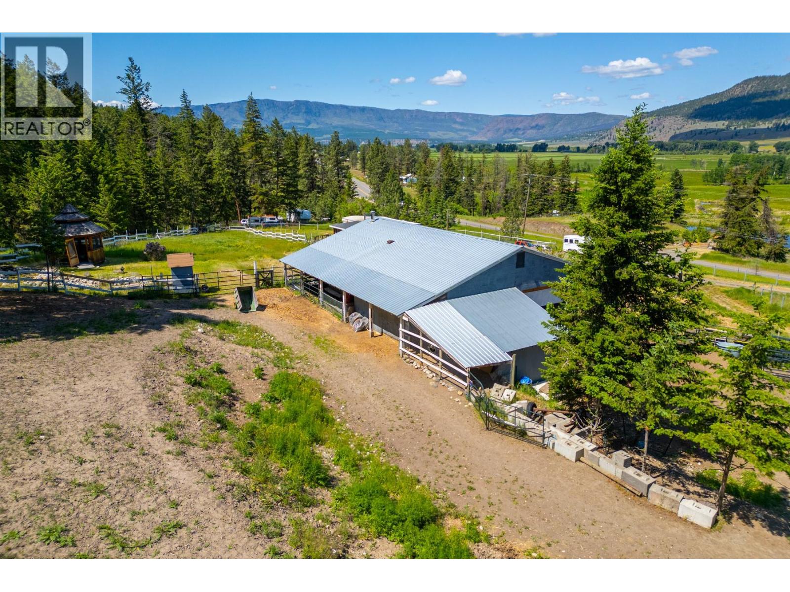  6668 Kamloops Vernon (HWY 97) Highway, Westwold