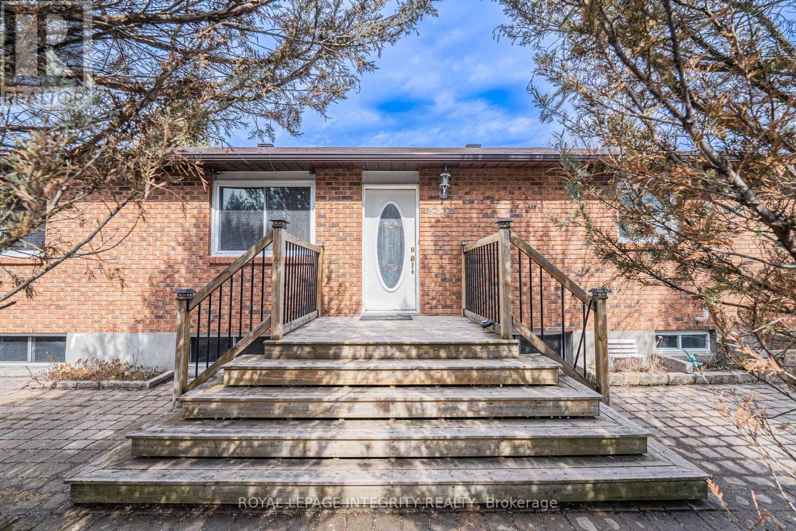 3318 DUNROBIN ROAD - 4
