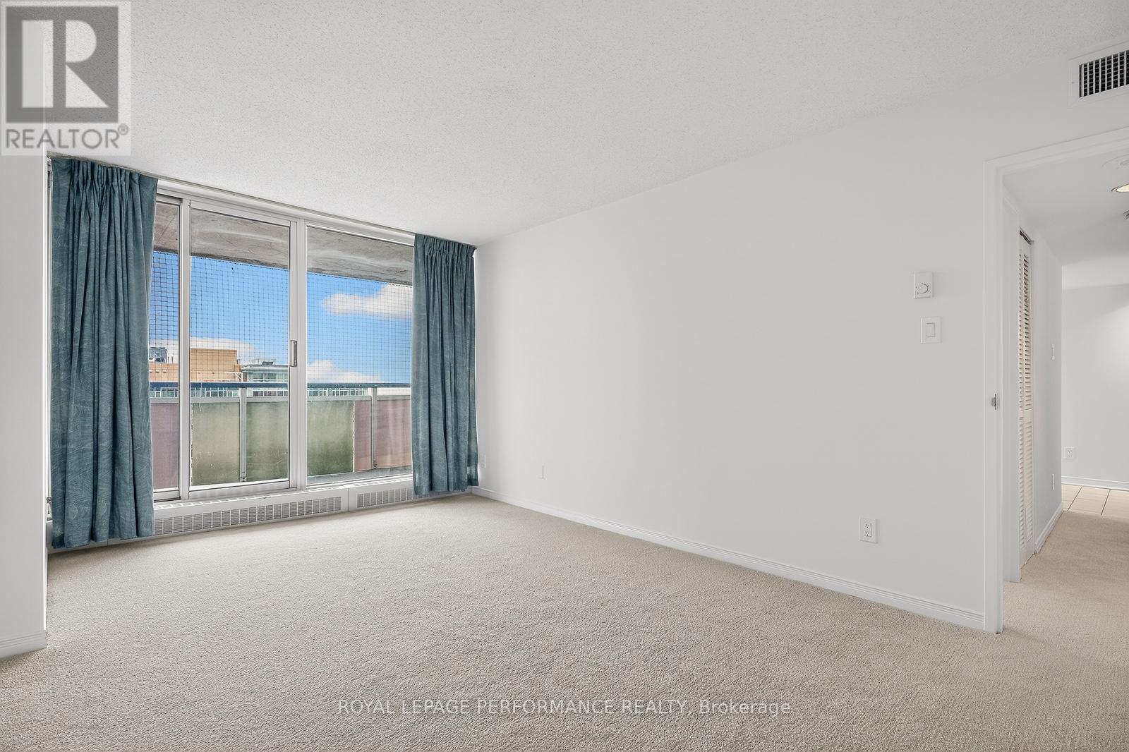 1603 - 160 GEORGE STREET — photo 21