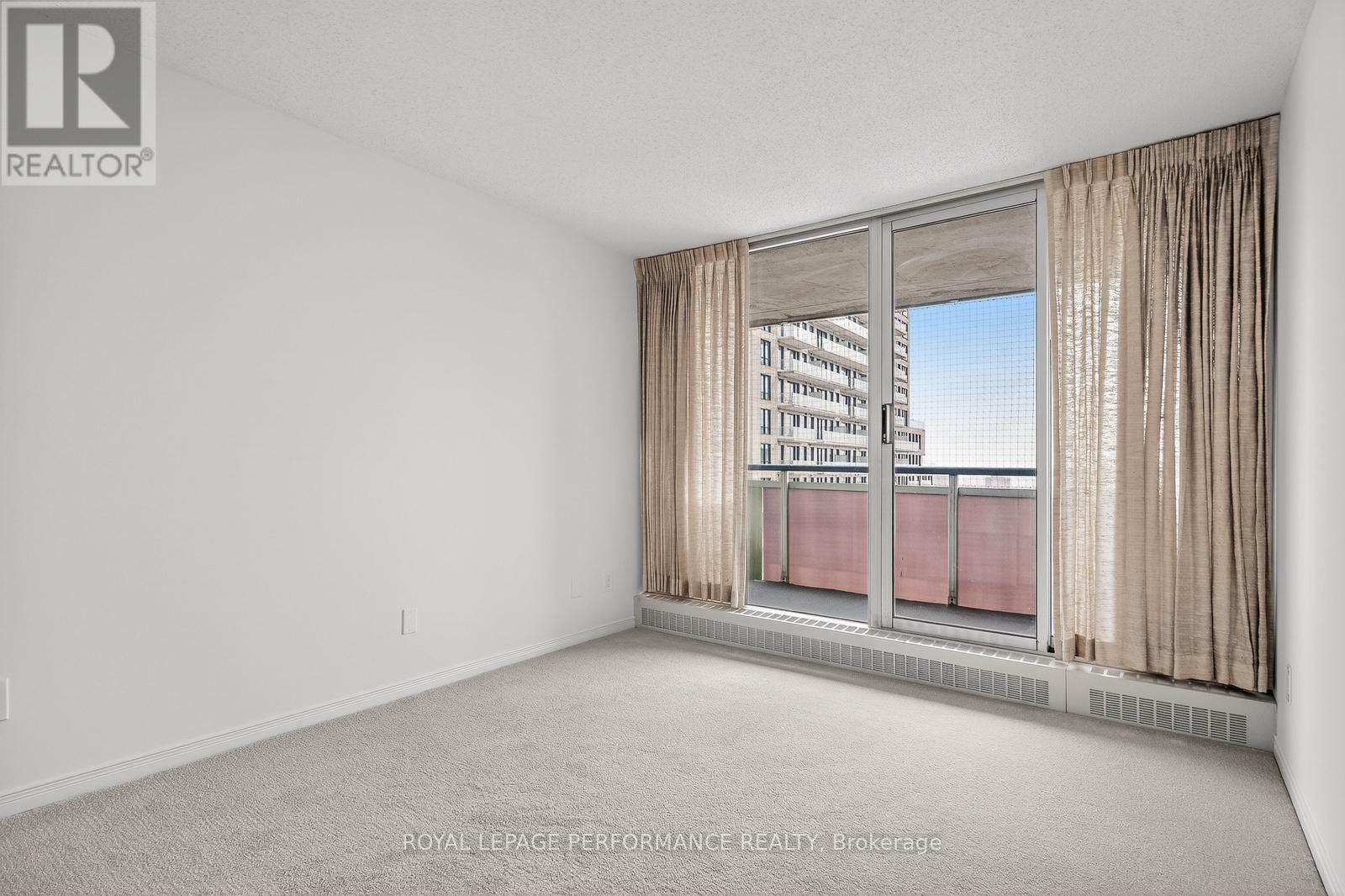 1603 - 160 GEORGE STREET — photo 28