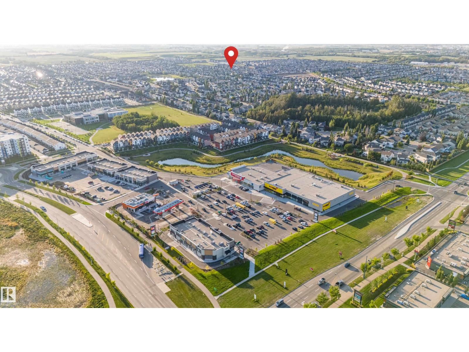 9815 225 ST NW, Edmonton