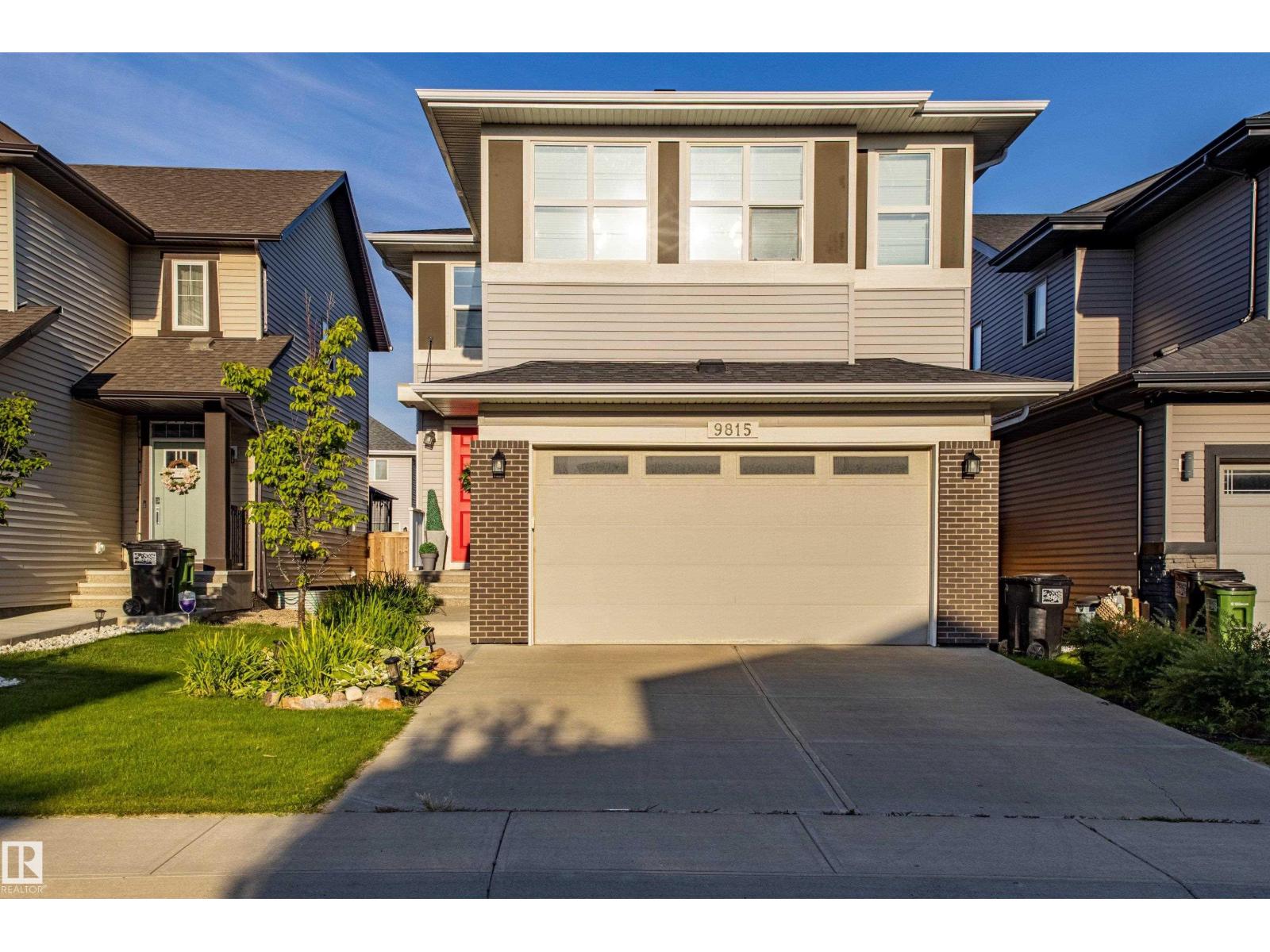 9815 225 ST NW - 64