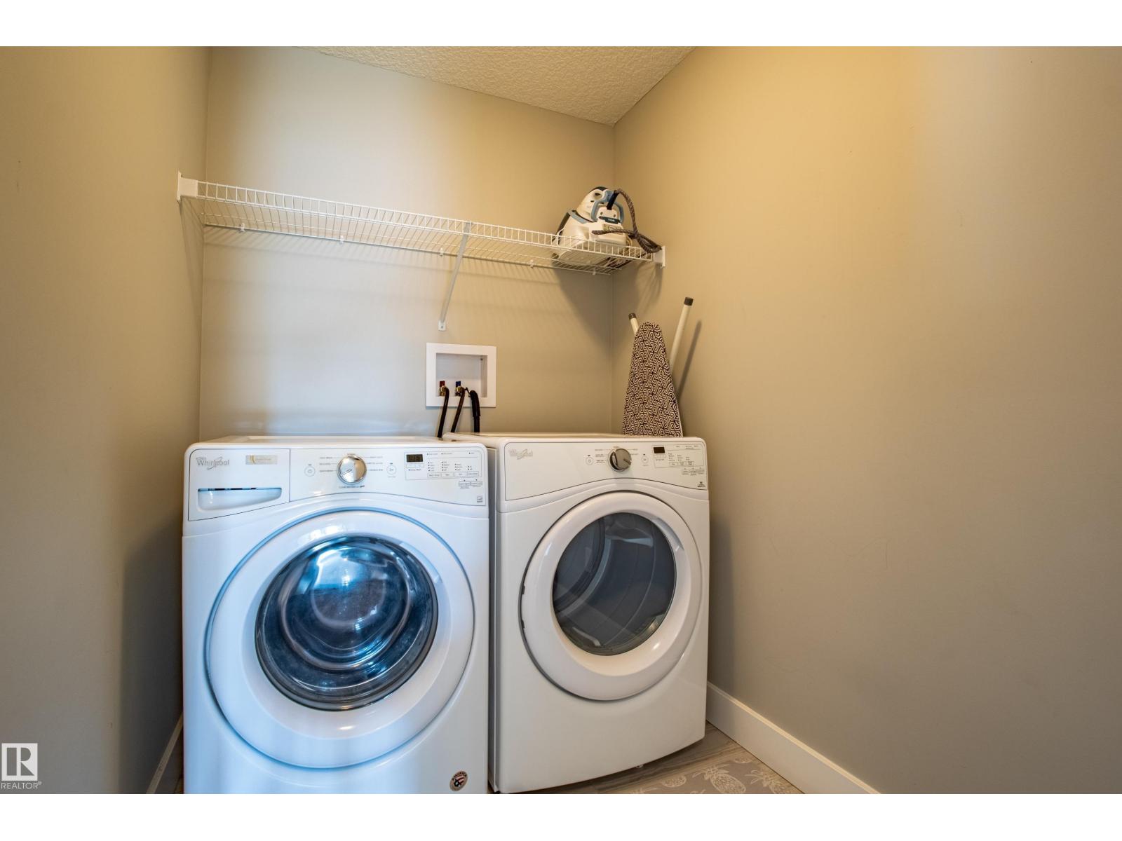 9815 225 ST NW, Edmonton