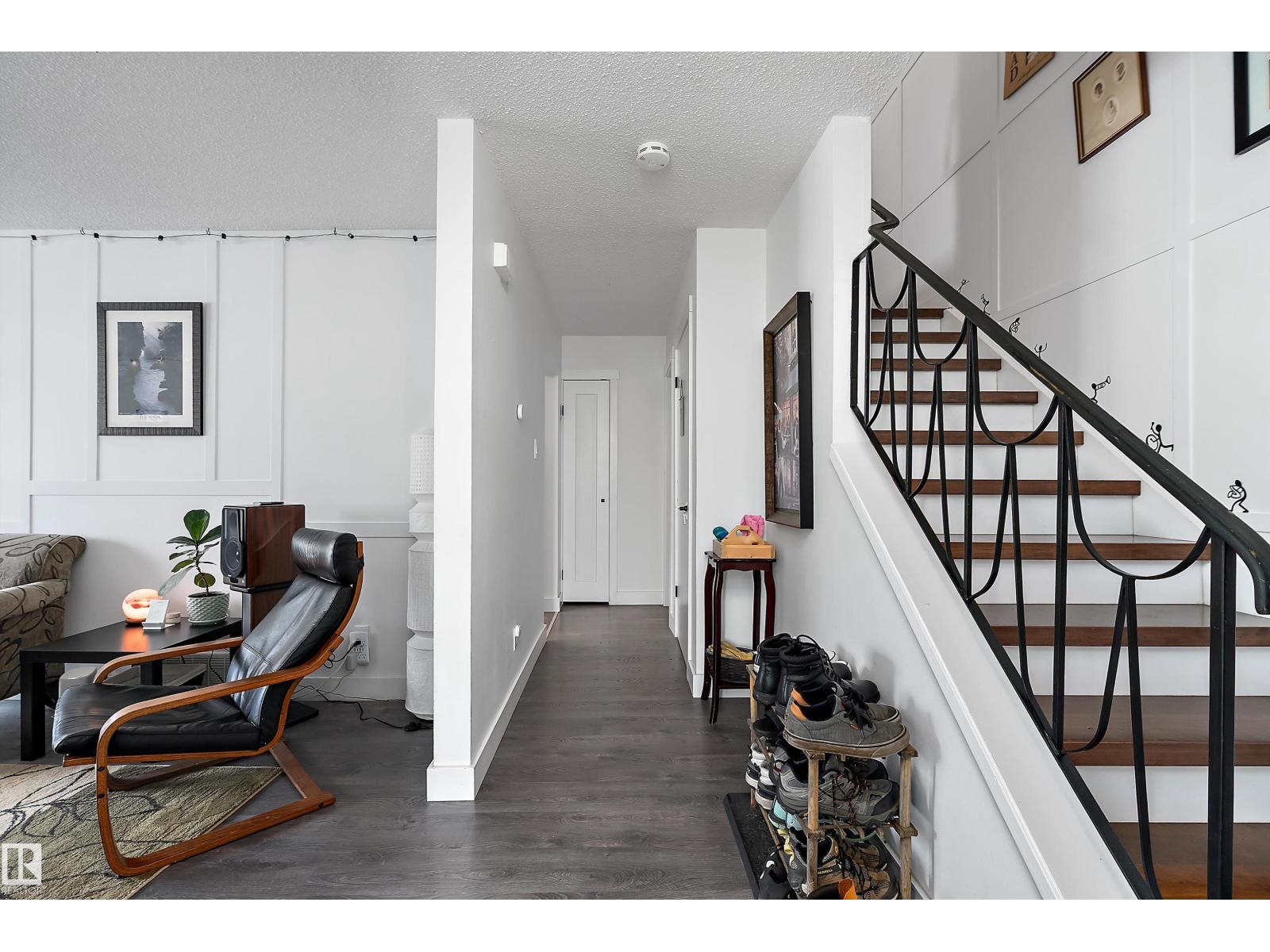 9326 80 AV NW, Edmonton