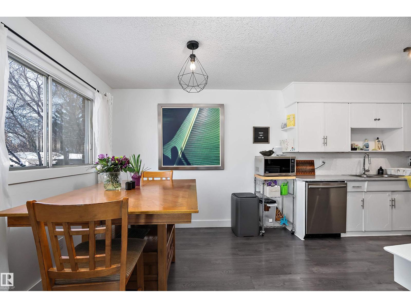 9326 80 AV NW, Edmonton