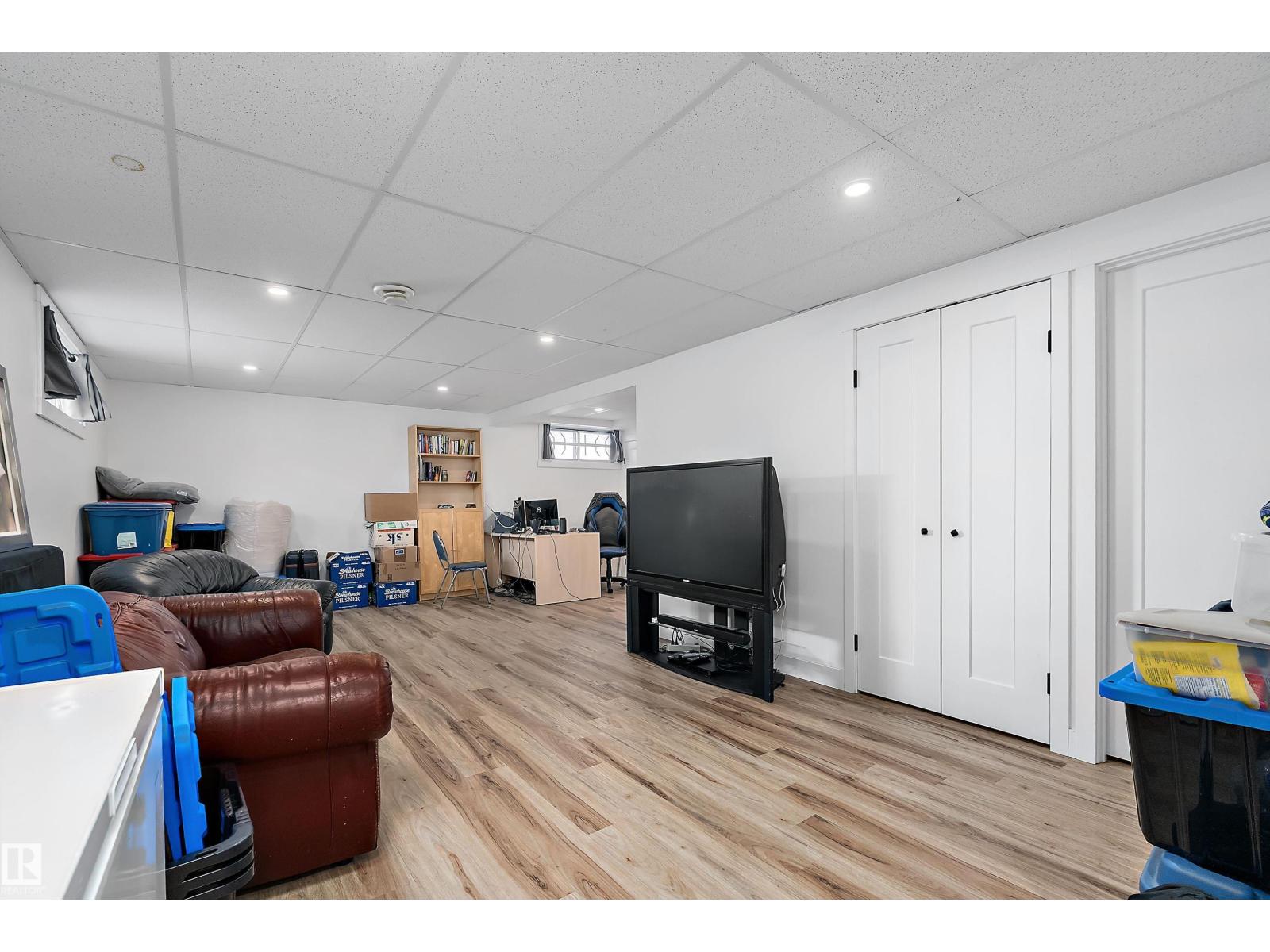 9326 80 AV NW, Edmonton