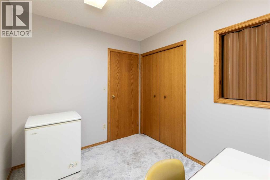 5319 37 Street, Innisfail