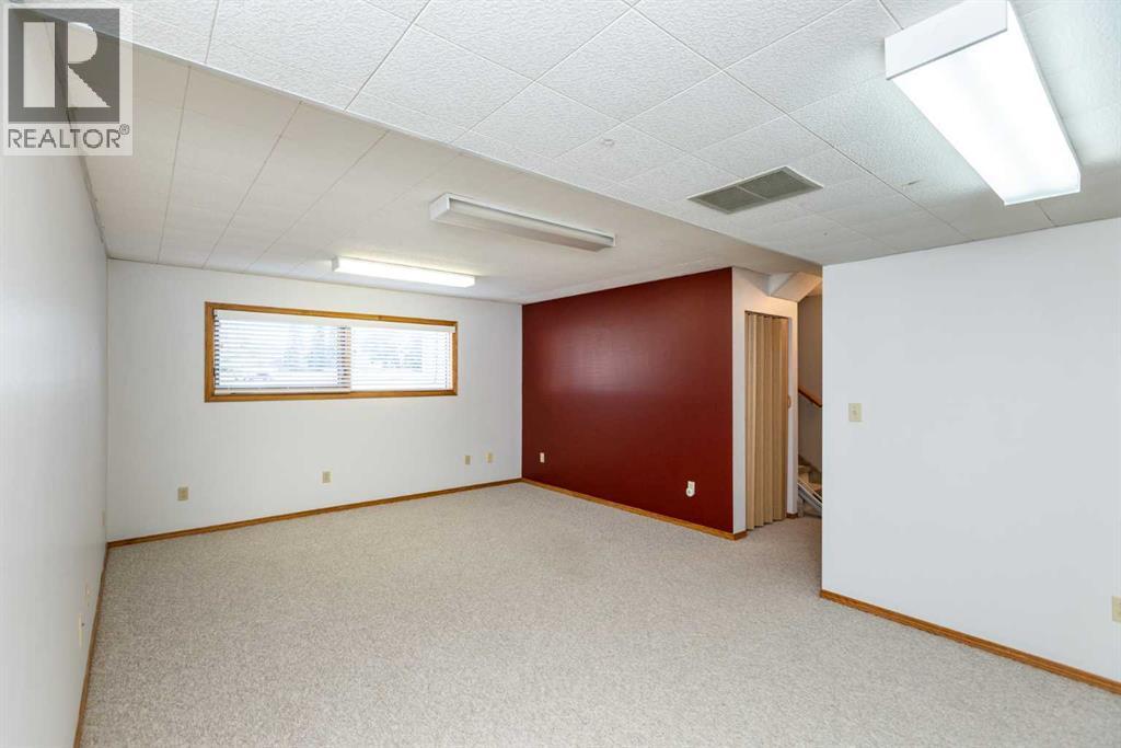 5319 37 Street, Innisfail