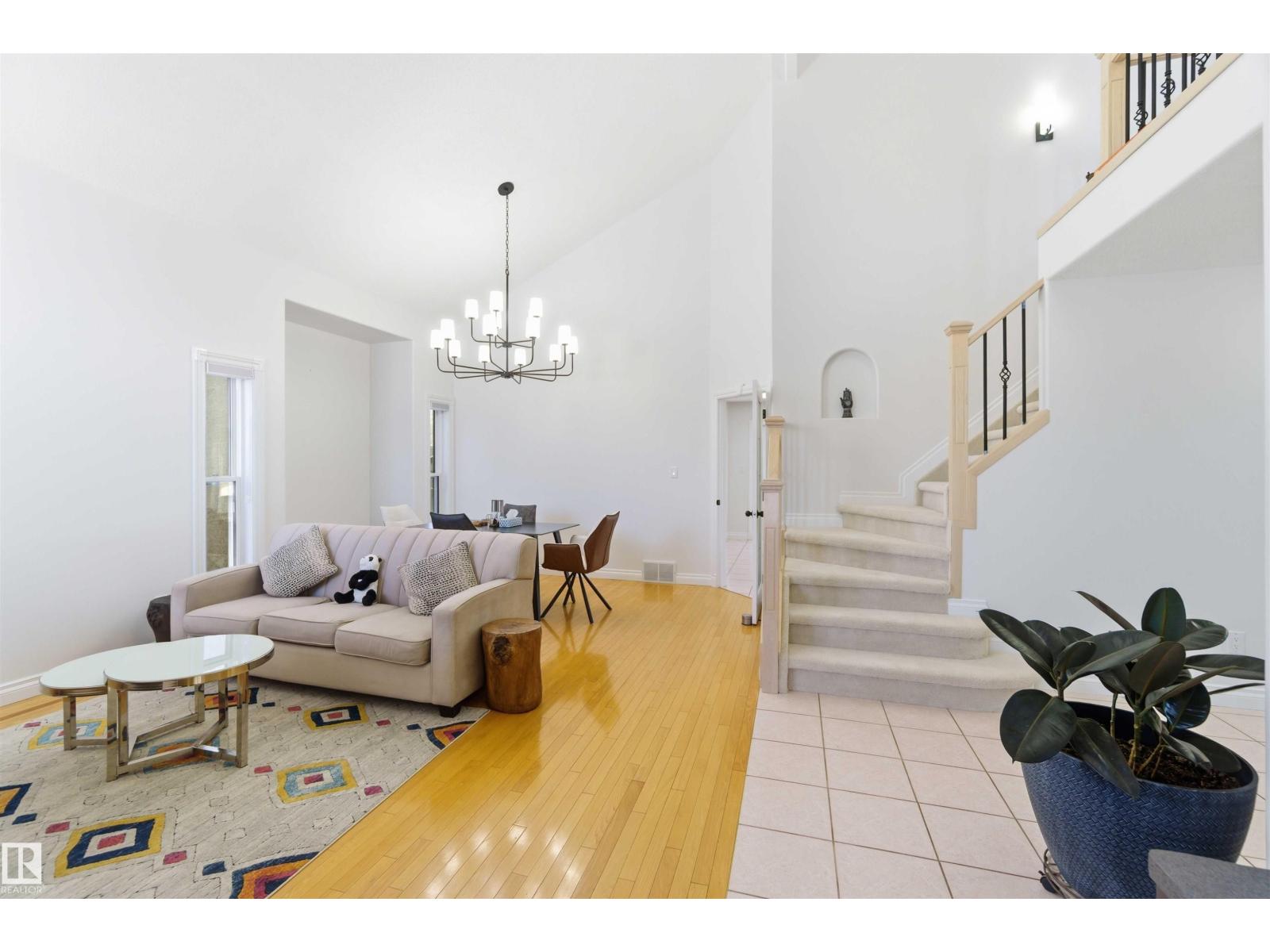 1324 116 ST NW, Edmonton