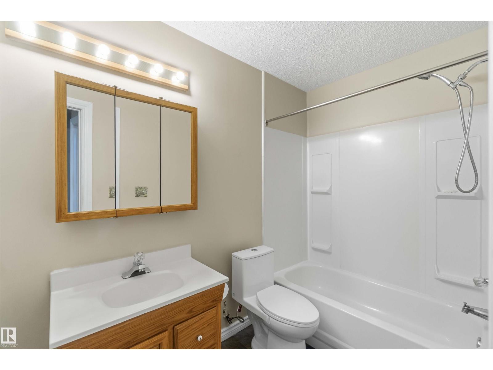 1324 116 ST NW, Edmonton