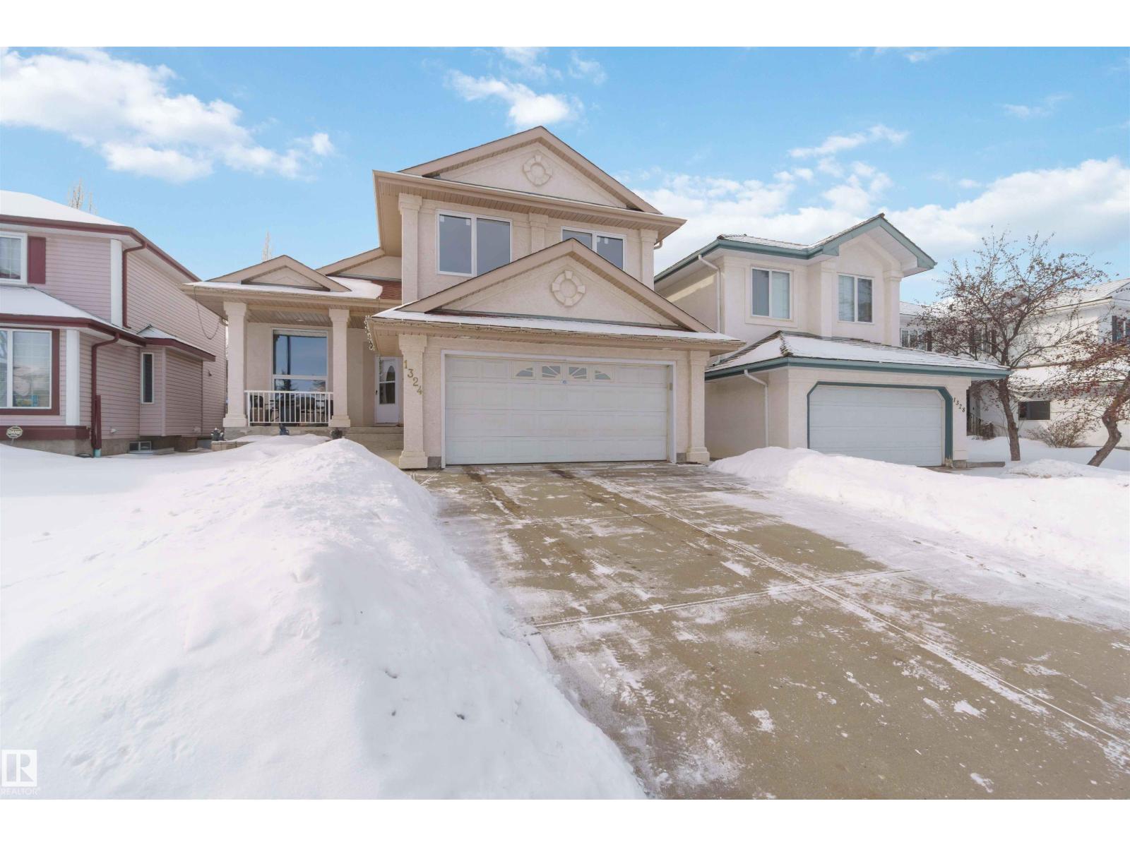 1324 116 ST NW, Edmonton