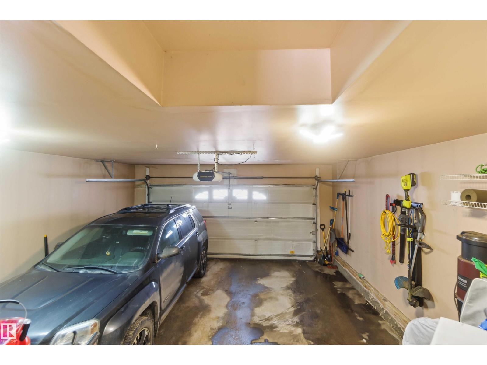 1324 116 ST NW, Edmonton