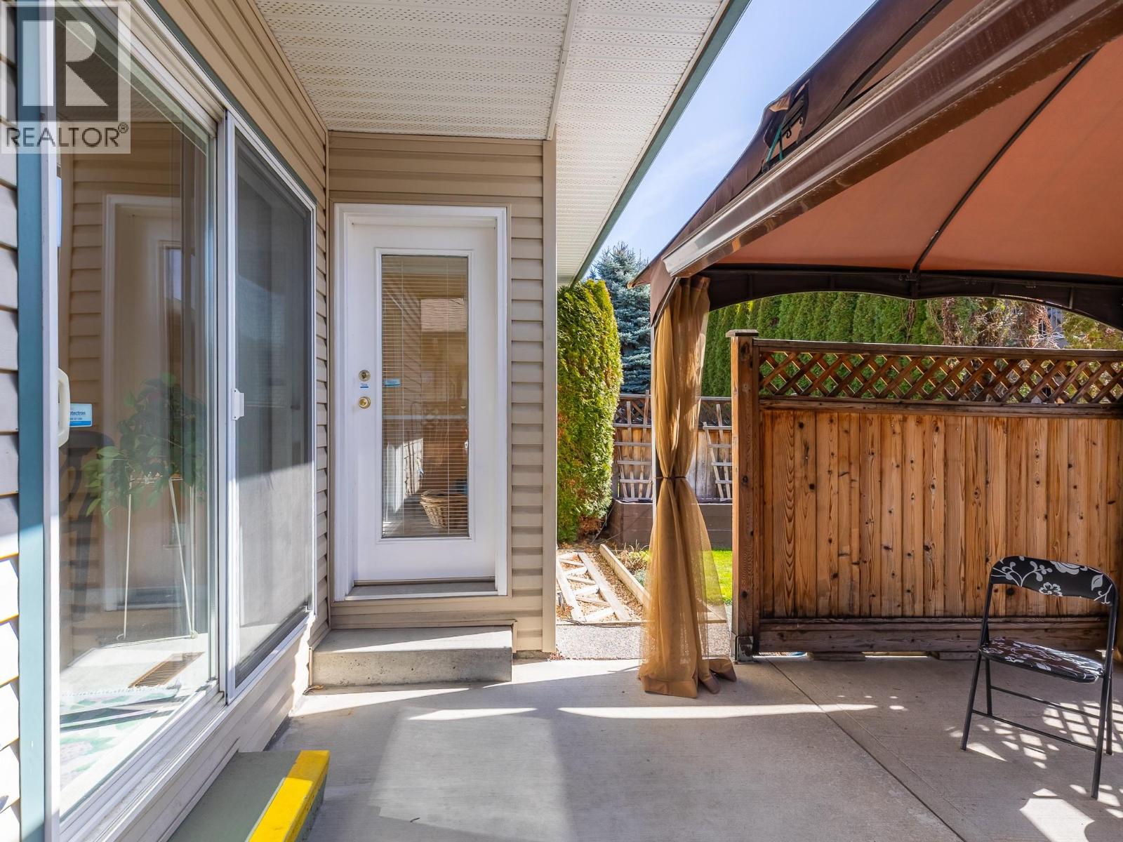 11387 Bottom Wood Lake Road Unit# 104, Lake Country