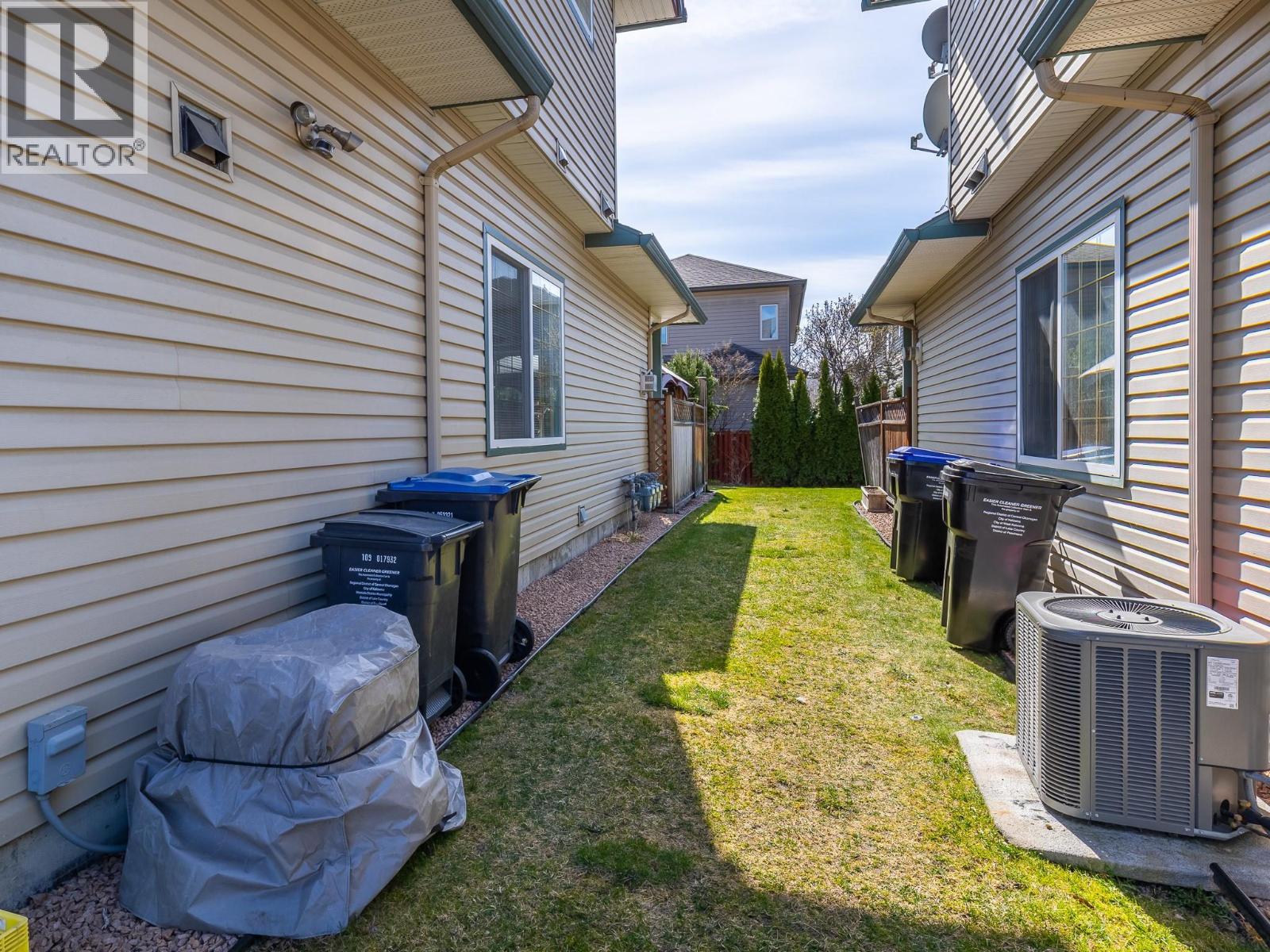 11387 Bottom Wood Lake Road Unit# 104, Lake Country