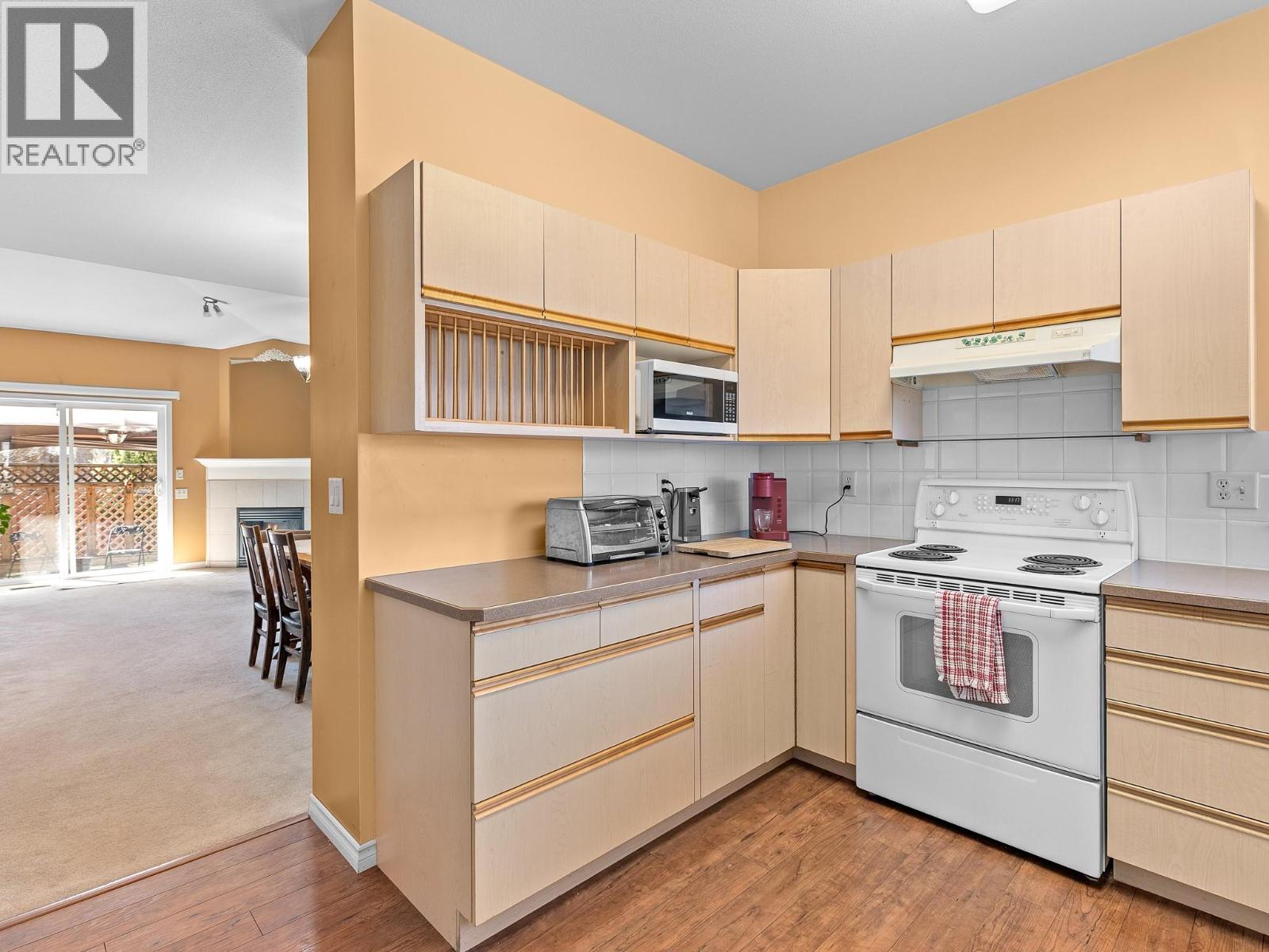 11387 Bottom Wood Lake Road Unit# 104, Lake Country