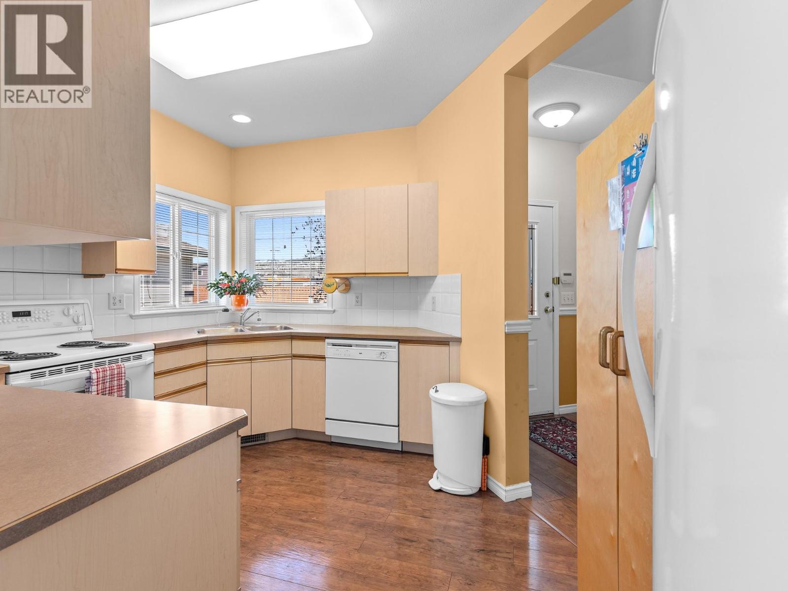 11387 Bottom Wood Lake Road Unit# 104, Lake Country