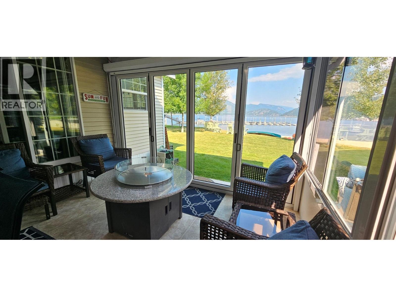 LS33 8192 Highway 97A Road, Mara