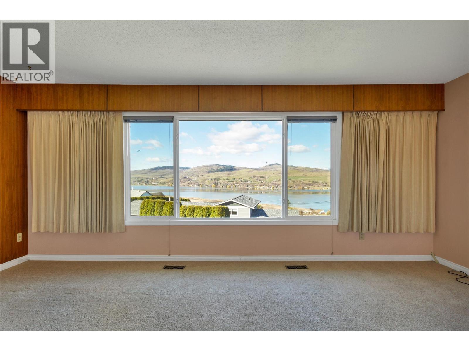 7515 L & A Road, Vernon