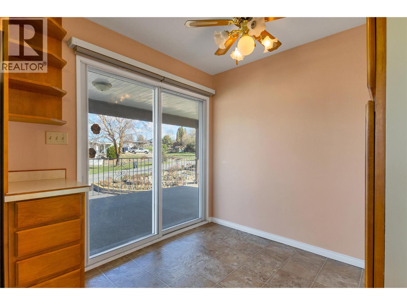 7515 L & A Road, Vernon