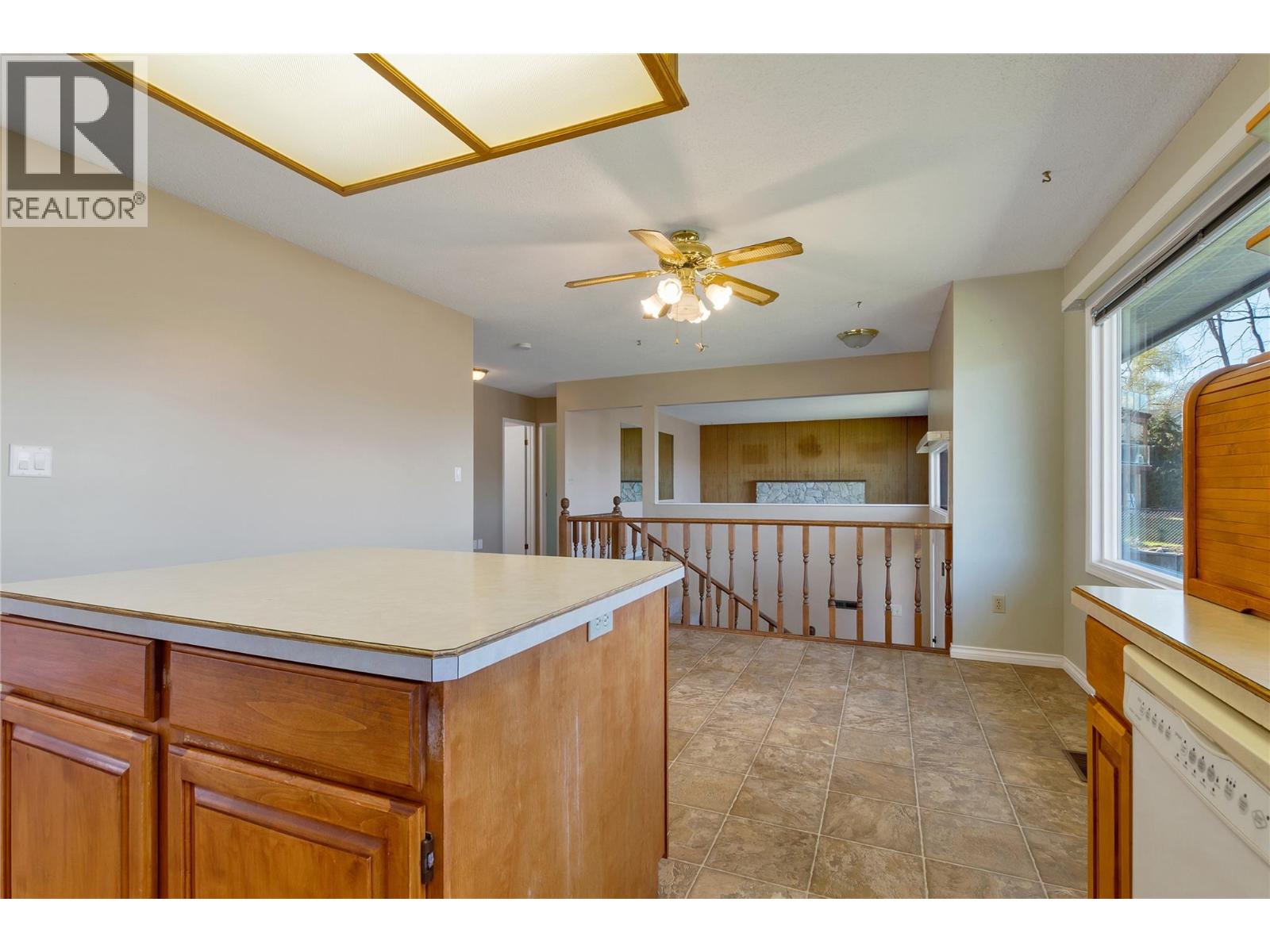 7515 L & A Road, Vernon