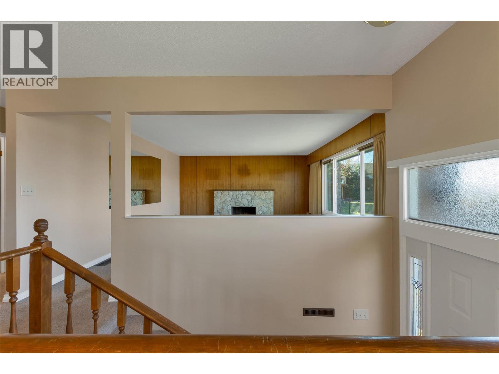 7515 L & A Road, Vernon