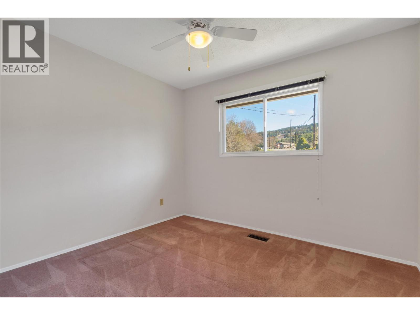 7515 L & A Road, Vernon