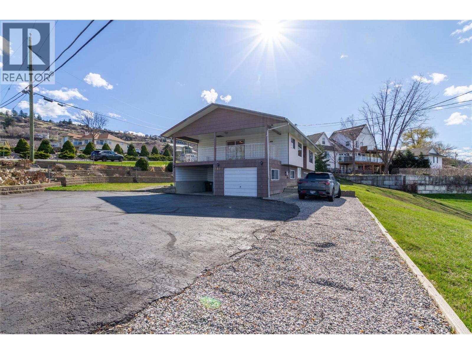 7515 L & A Road, Vernon