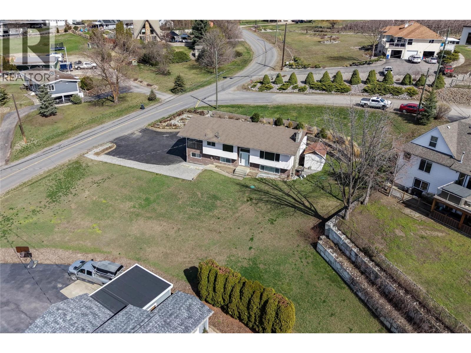 7515 L & A Road, Vernon