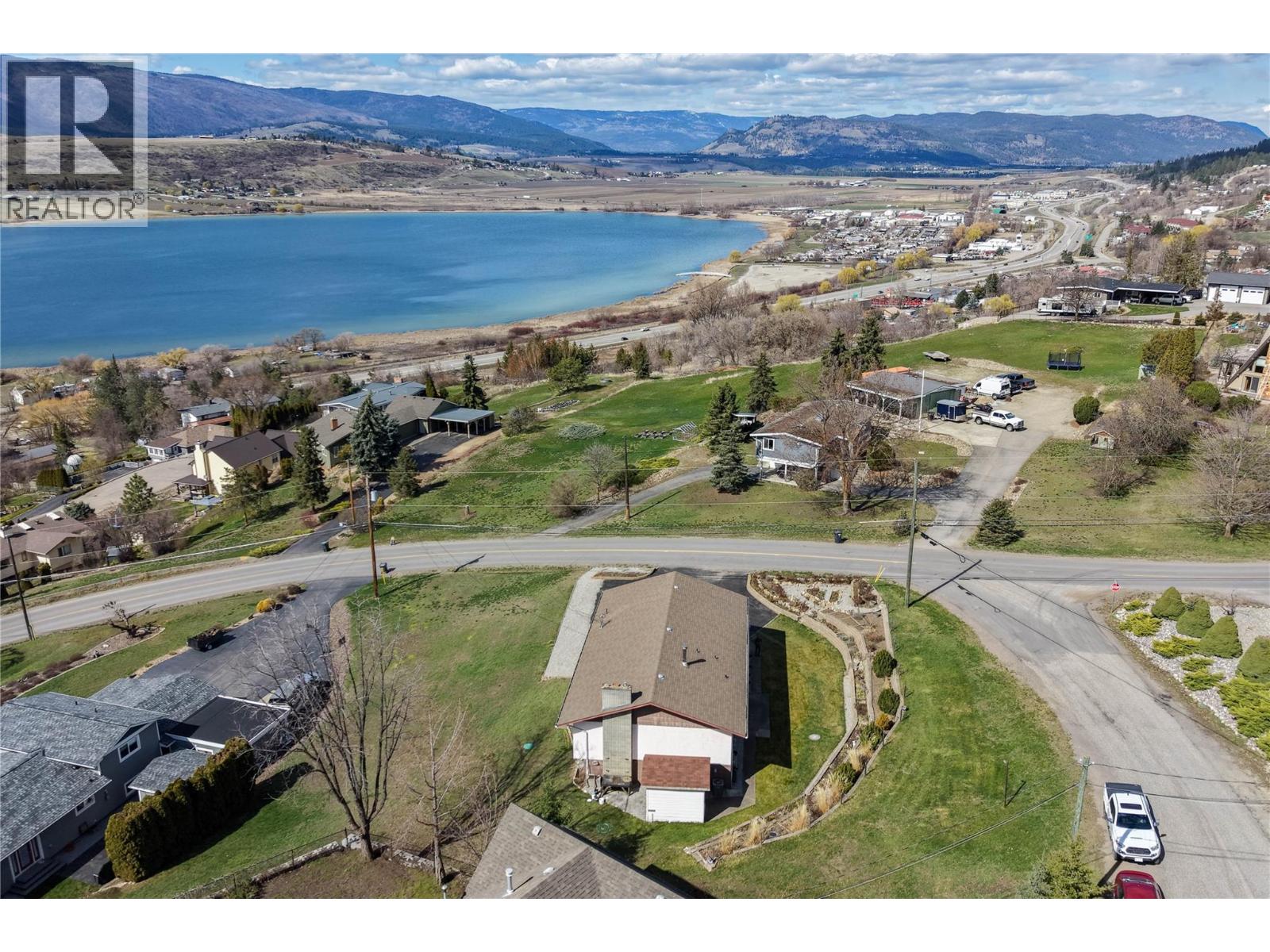 7515 L & A Road, Vernon