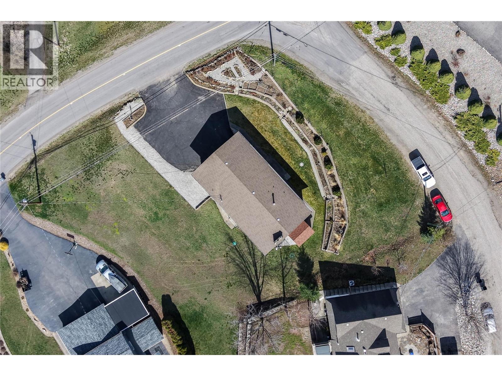 7515 L & A Road, Vernon