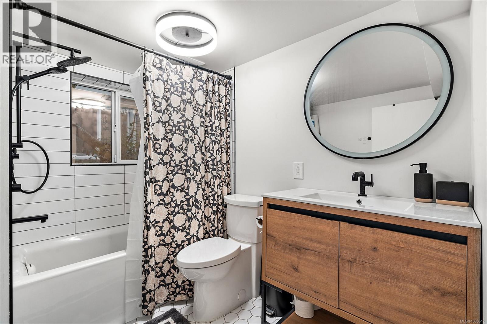  1779 Lillian Road, Victoria