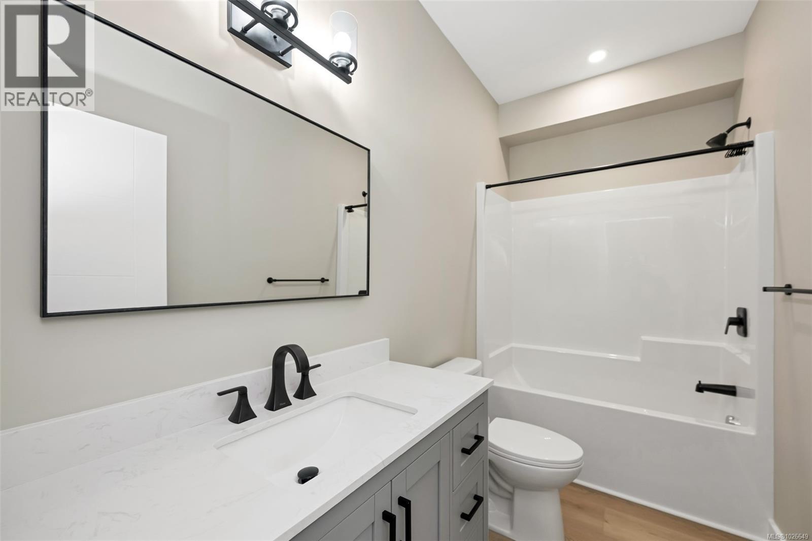 155 Maplewood Rise, Lake Cowichan